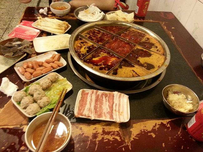 餐飲品牌定位：做火鍋店的品牌定位需要考慮哪些因素？