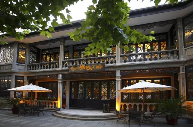 上海鍋德火鍋新天地店一夜人去樓空，又一家高端餐飲關(guān)門！